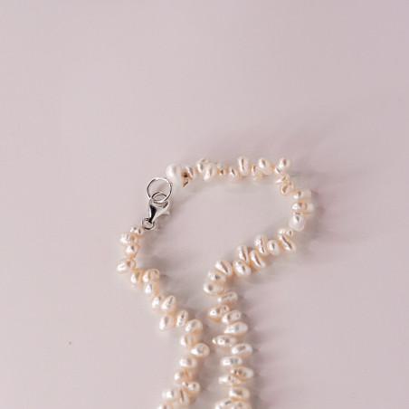 Aphrodite Pearl Choker